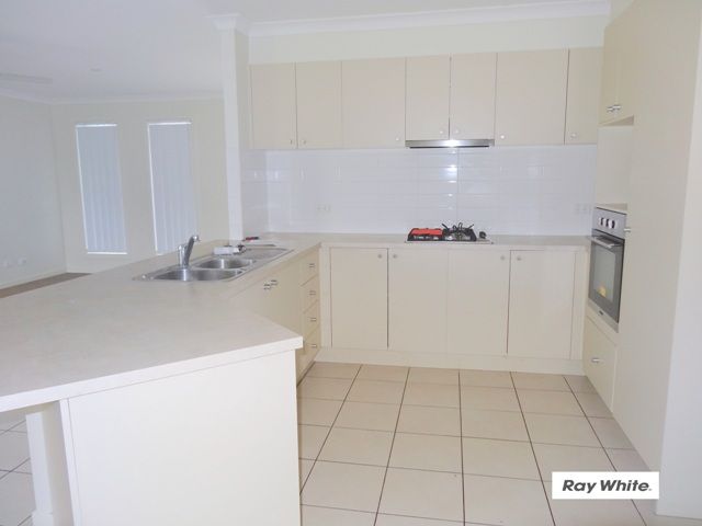 10 Peggy Road, BELLMERE, QLD 4510