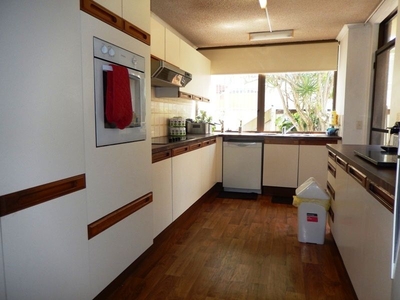 Unit 1 'Araluen' 10 Bulcock Beach Esplanade, CALOUNDRA, QLD 4551