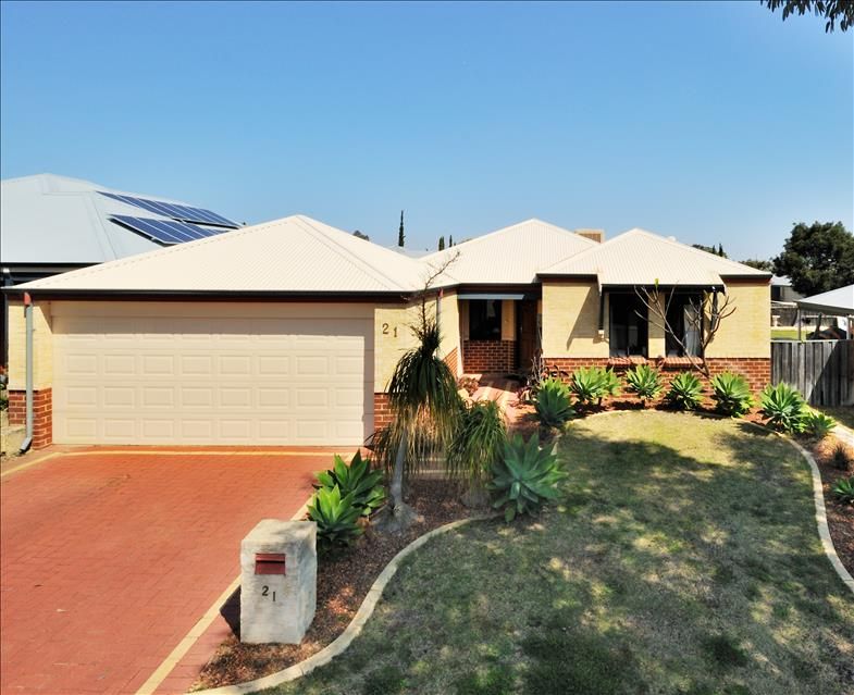 21 Riverina Drive, ELLENBROOK WA 6069