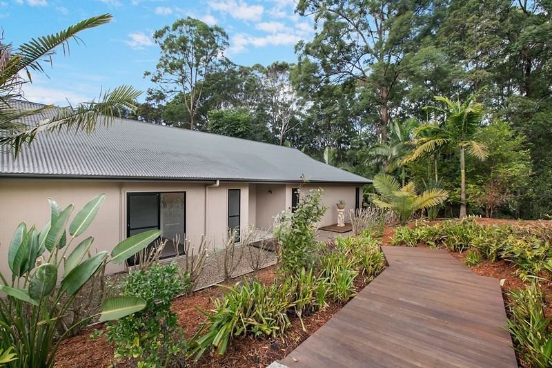 27 Toulambi Drive, BUDERIM, QLD 4556
