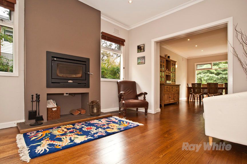 112 Old Belgrave Road, UPWEY, VIC 3158