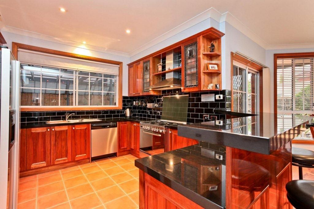 24 Wellington Drive, HILLSIDE, VIC 3037