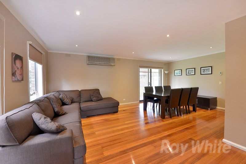 49 Dobson Street, FERNTREE GULLY, VIC 3156