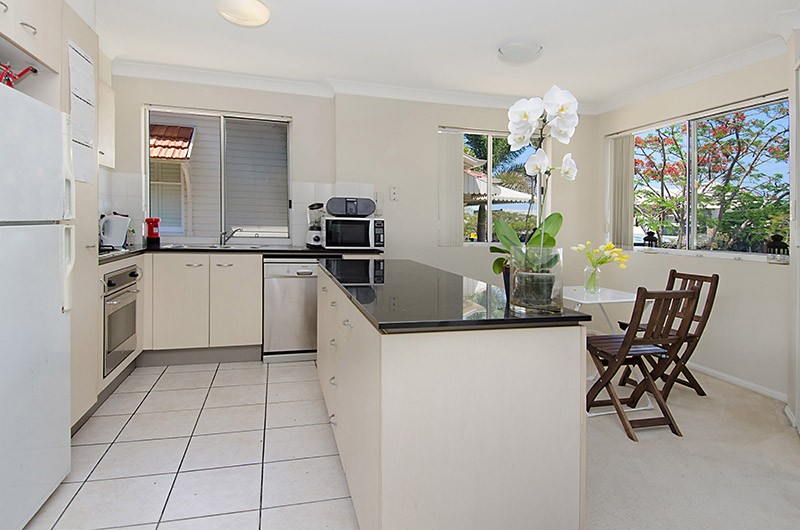 6/41 Racecourse Road, HAMILTON, QLD 4007
