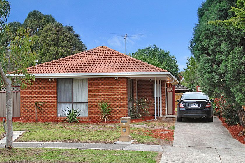 8 Bamboo Court, MILL PARK VIC 3082
