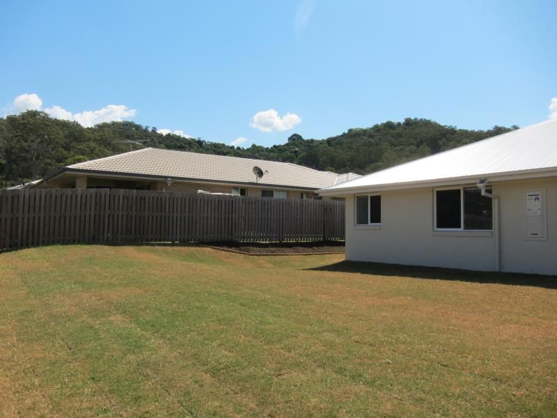 28 Sunridge Circuit, BAHRS SCRUB, QLD 4207