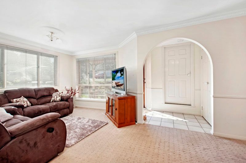10a Fiddlewood Grove, MENAI, NSW 2234