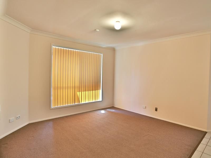 27 Thoms, BOONDALL, QLD 4034