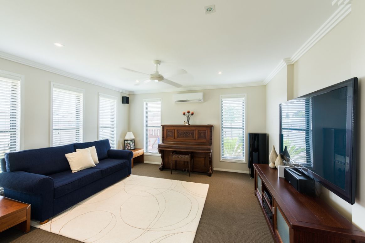 14 Pugh Street, MIDDLE RIDGE, QLD 4350