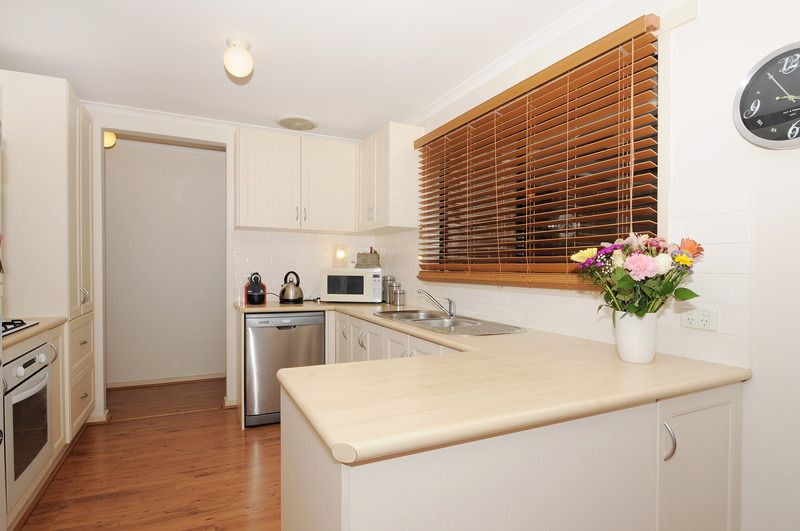 6 Oberon Drive, CARRUM DOWNS, VIC 3201