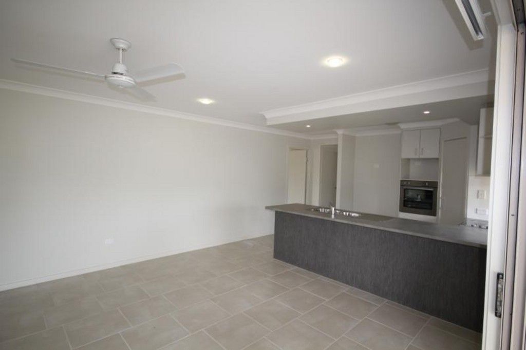 2 Sunflower Street, WATERFORD WEST, QLD 4133