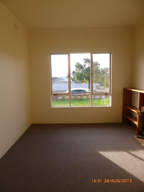 2 Henry Street, LOXTON, SA 5333