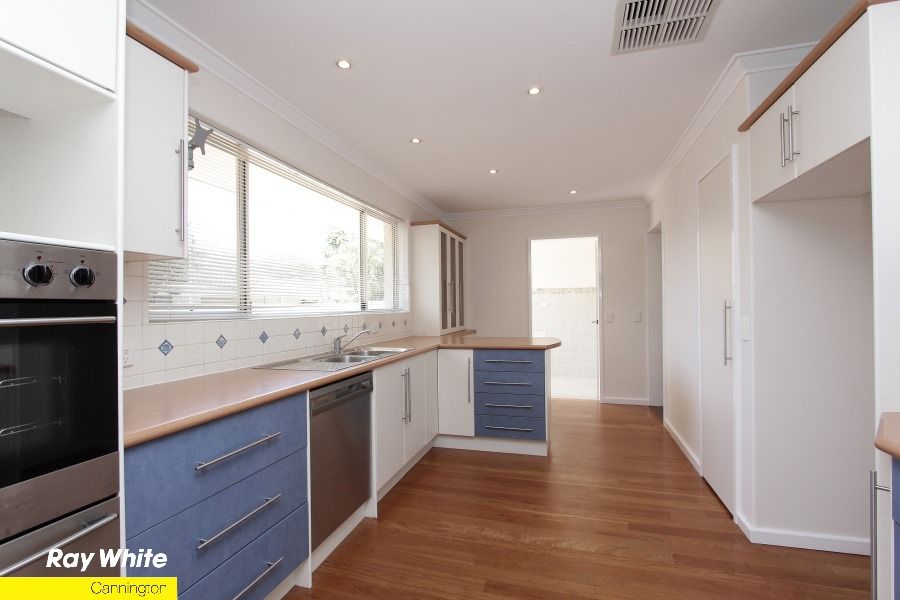 5 ZINNIA Way, WILLETTON, WA 6155
