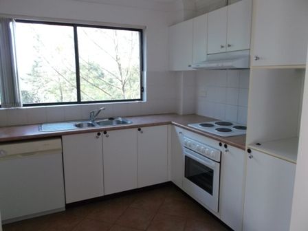 4/51-57 Railway Parade, ENGADINE, NSW 2233