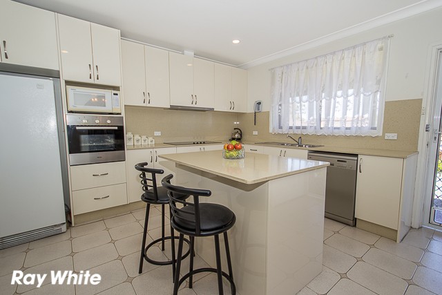 12 Jefferies Place, PRAIRIEWOOD, NSW 2176