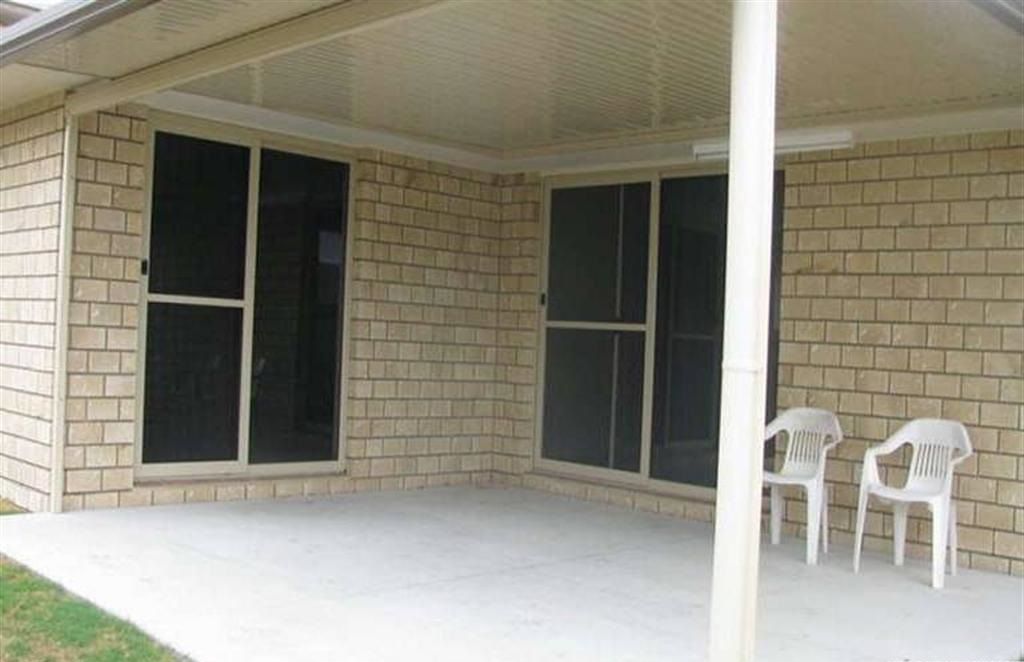 11 Whipbird Court, URANGAN, QLD 4655