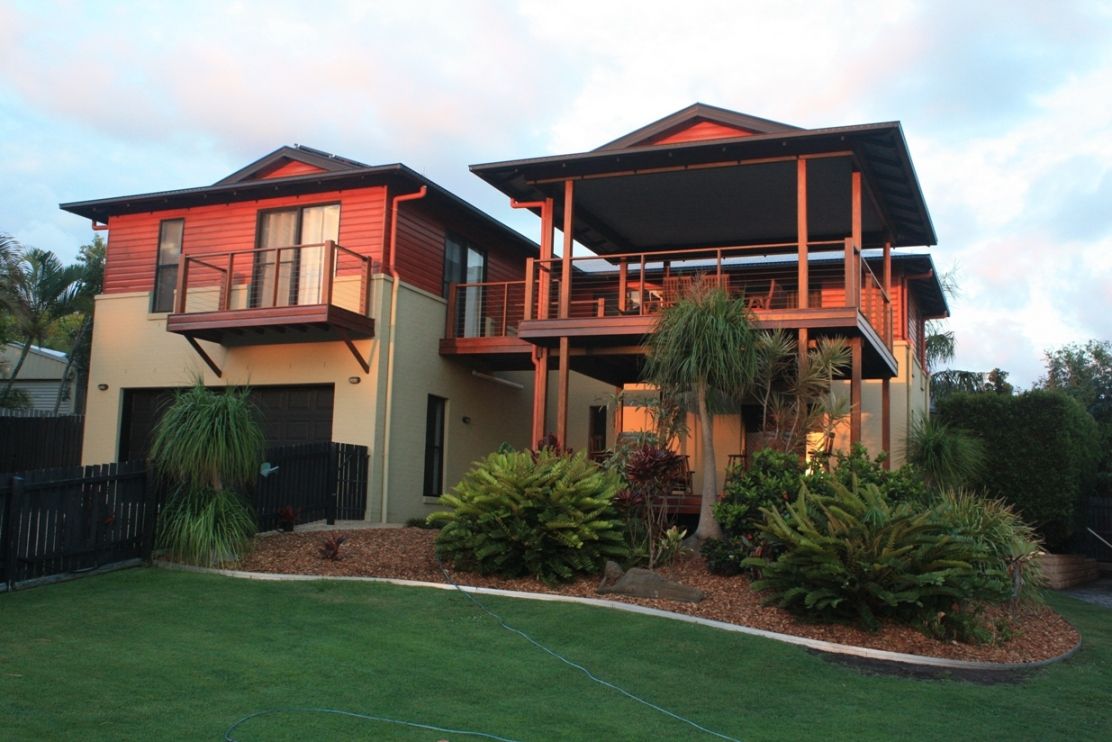 10 Jacinta Court, TANNUM SANDS QLD 4680