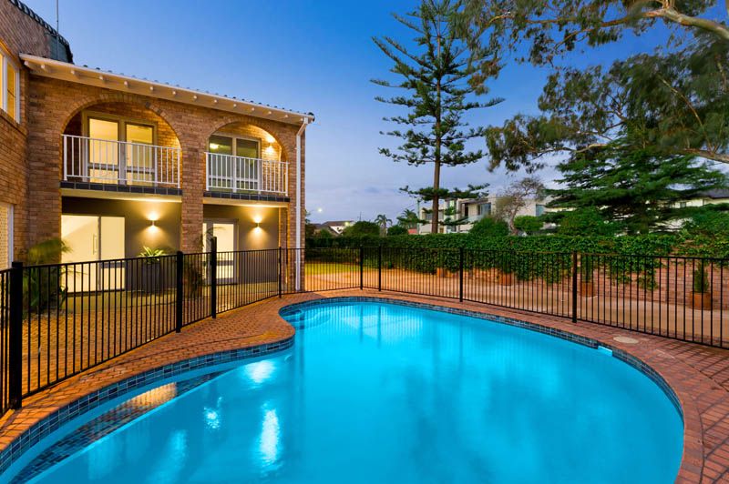 1 Warrego Avenue, SYLVANIA WATERS NSW 2224