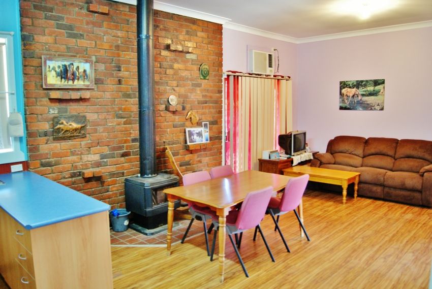 YOUNG, NSW 2594