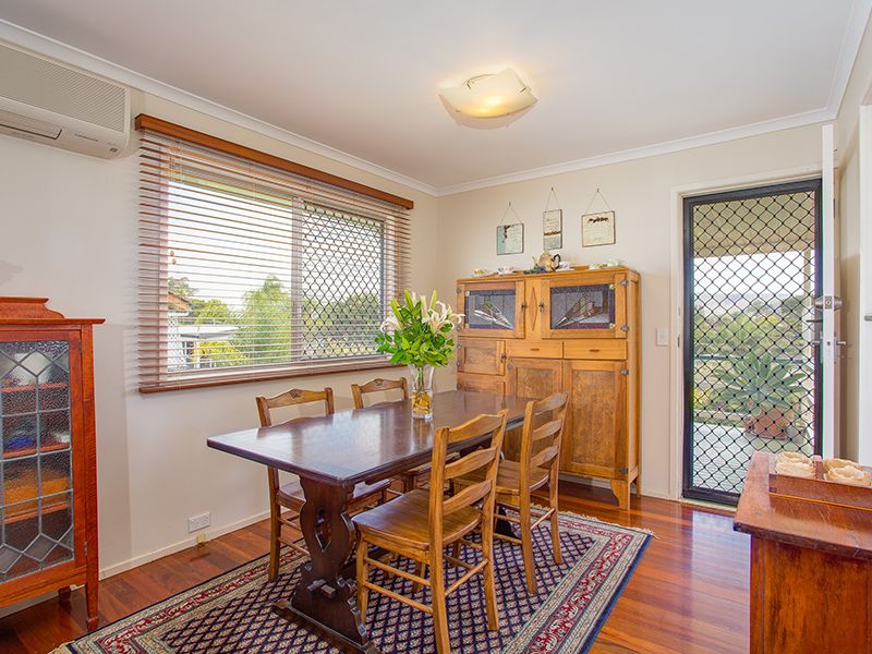 5 Bursaria Court, Everton Hills QLD 4053