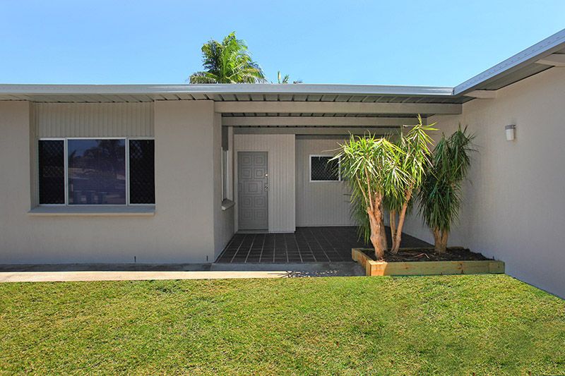 57 Broadsea Avenue, MAROOCHYDORE, QLD 4558