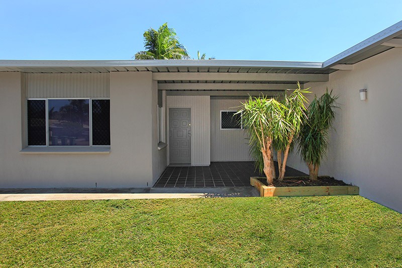57 Broadsea Avenue, MAROOCHYDORE, QLD 4558