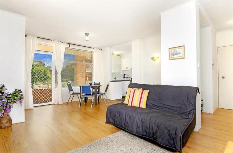 68 Mascot Drive, EASTLAKES NSW 2018