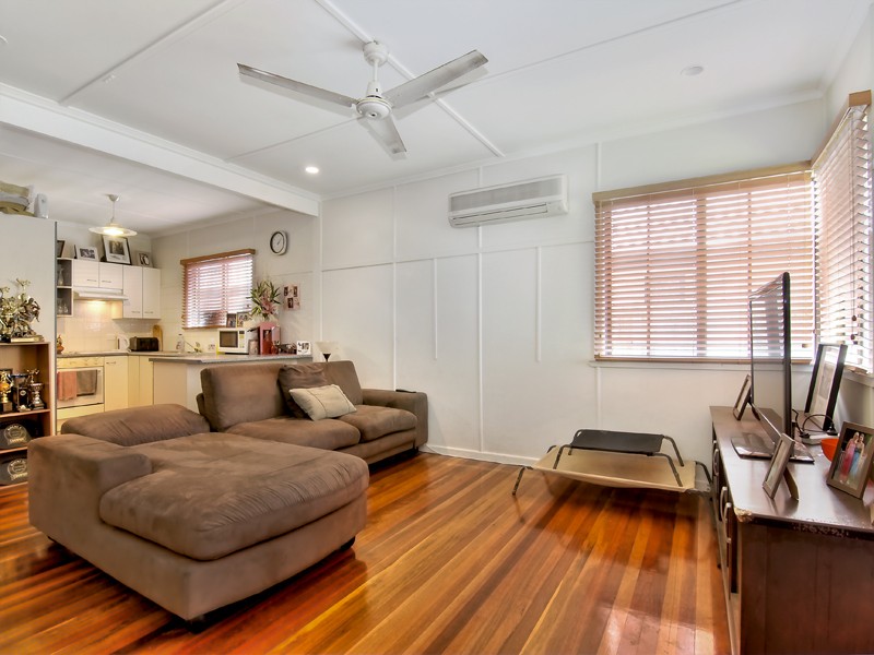 12 Allan Street, KEDRON, QLD 4031