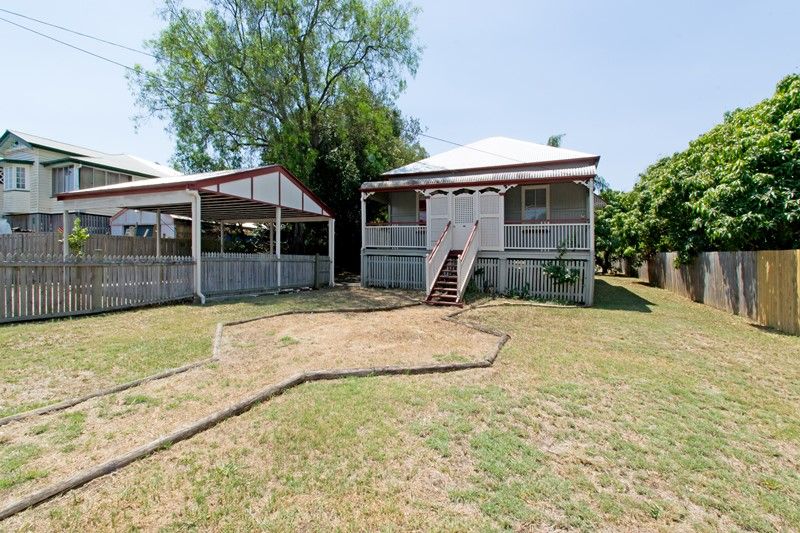 132 Jacaranda Street, NORTH BOOVAL QLD 4304