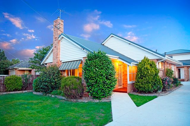 92 Royal Parade, RESERVOIR VIC 3073