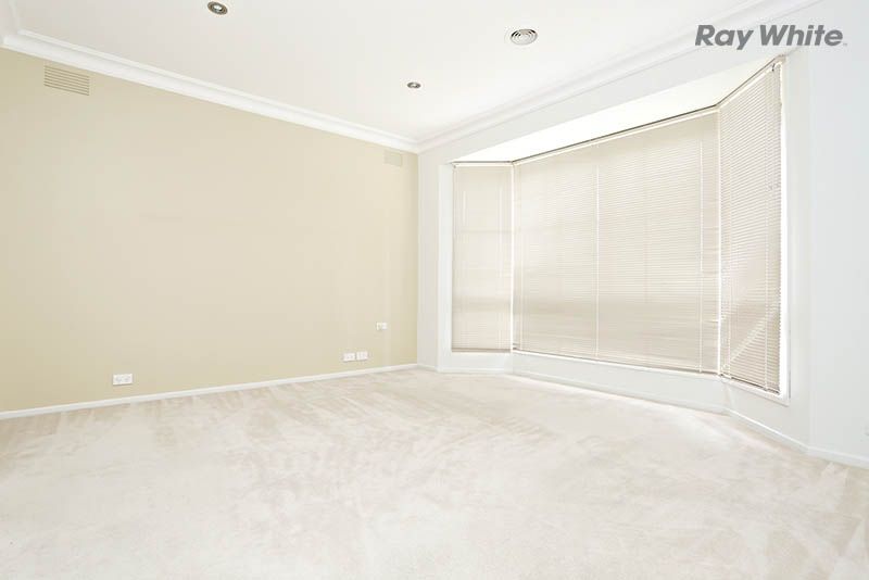 82 Copernicus Way, KEILOR DOWNS, VIC 3038