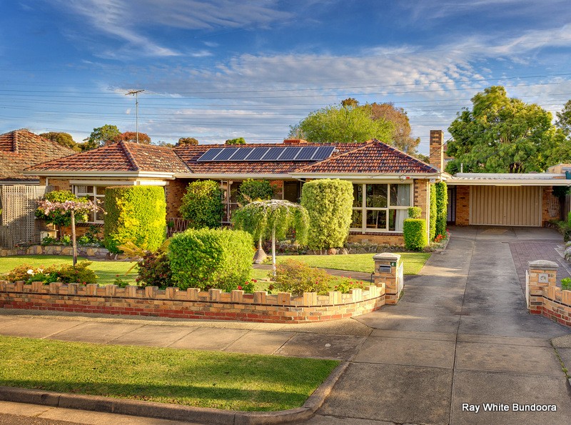 4 Decathlon Street, BUNDOORA, VIC 3083