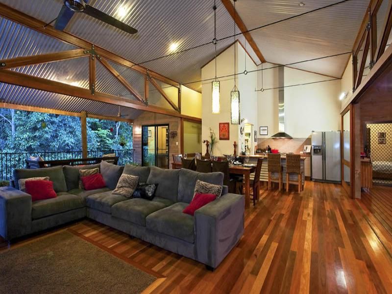 143 Whites Road, BUDERIM, QLD 4556