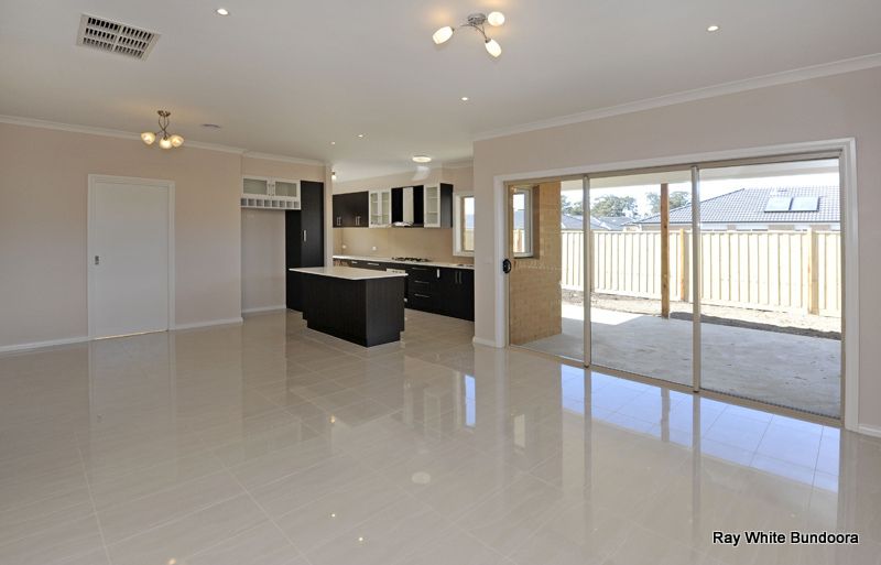 43 Cortona Grange, MERNDA, VIC 3754