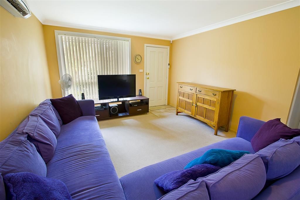 3B Hovea Close, GLENMORE PARK, NSW 2745