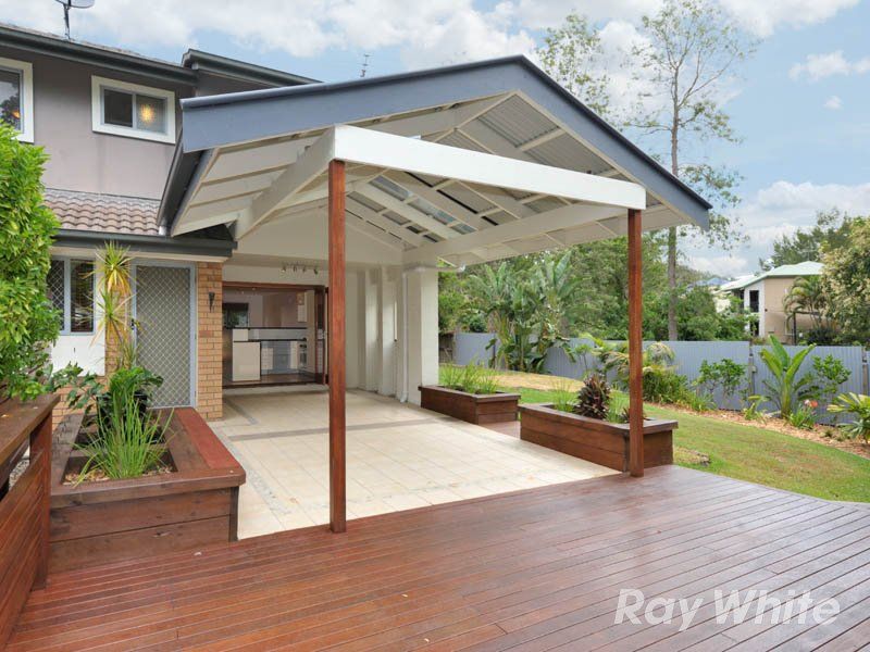 100 Lockrose Street, MITCHELTON QLD 4053