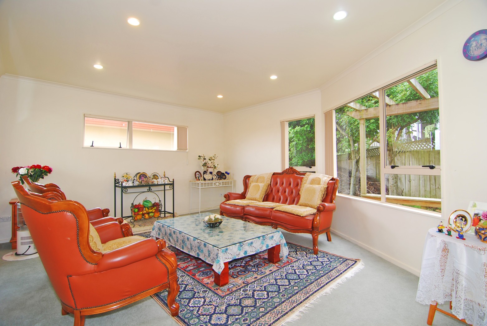 3/50 Bond Crescent, FORREST HILL, North Shore City