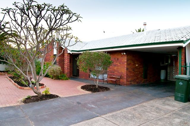 18 Meredith Way, KOONDOOLA, WA 6064