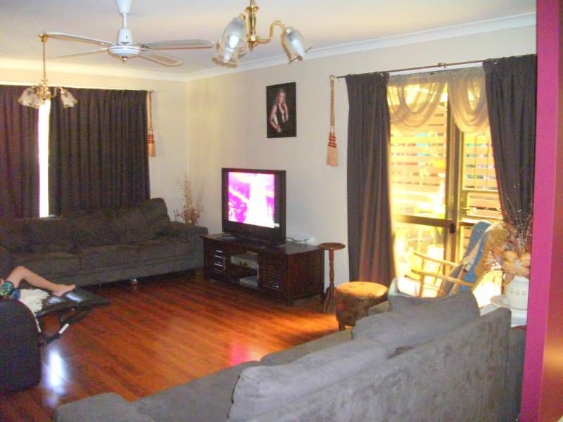 106 Cambridge Street, ROTHWELL, QLD 4022