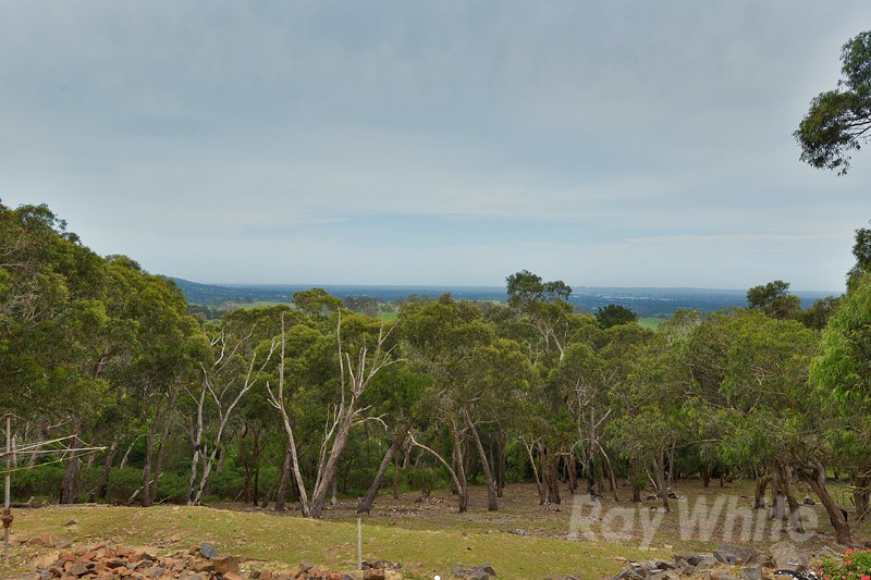 2 Oakdale Road, UPWEY, VIC 3158