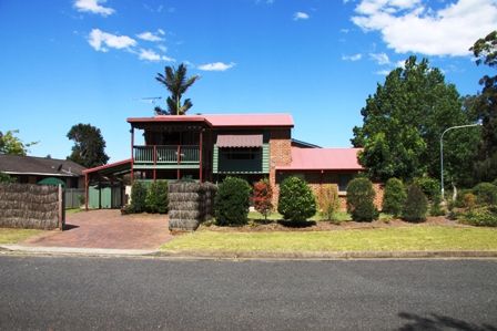 124 Yurunga  Drive, NORTH NOWRA, NSW 2541
