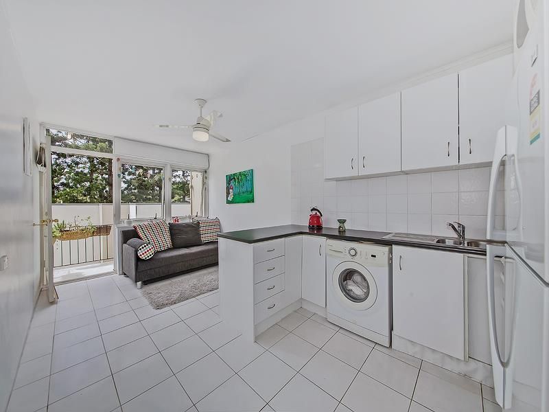 6/35 Windsor Road, RED HILL, QLD 4059