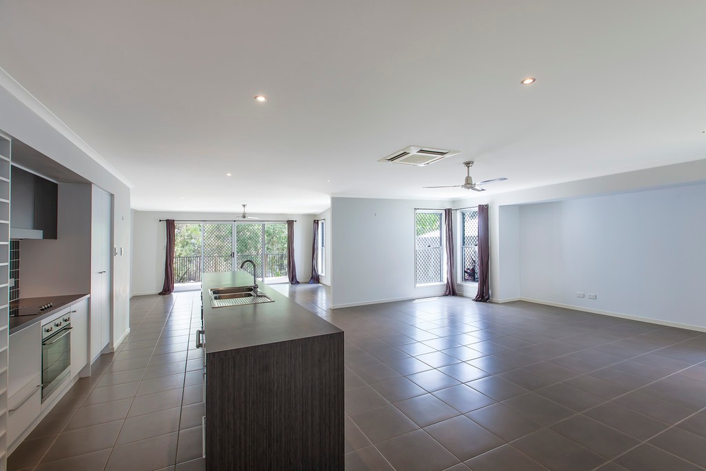 34 High Park Crescent, LITTLE MOUNTAIN, QLD 4551