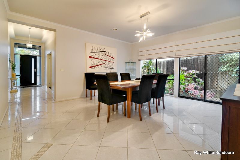 33 Snake Gully Drive, BUNDOORA, VIC 3083