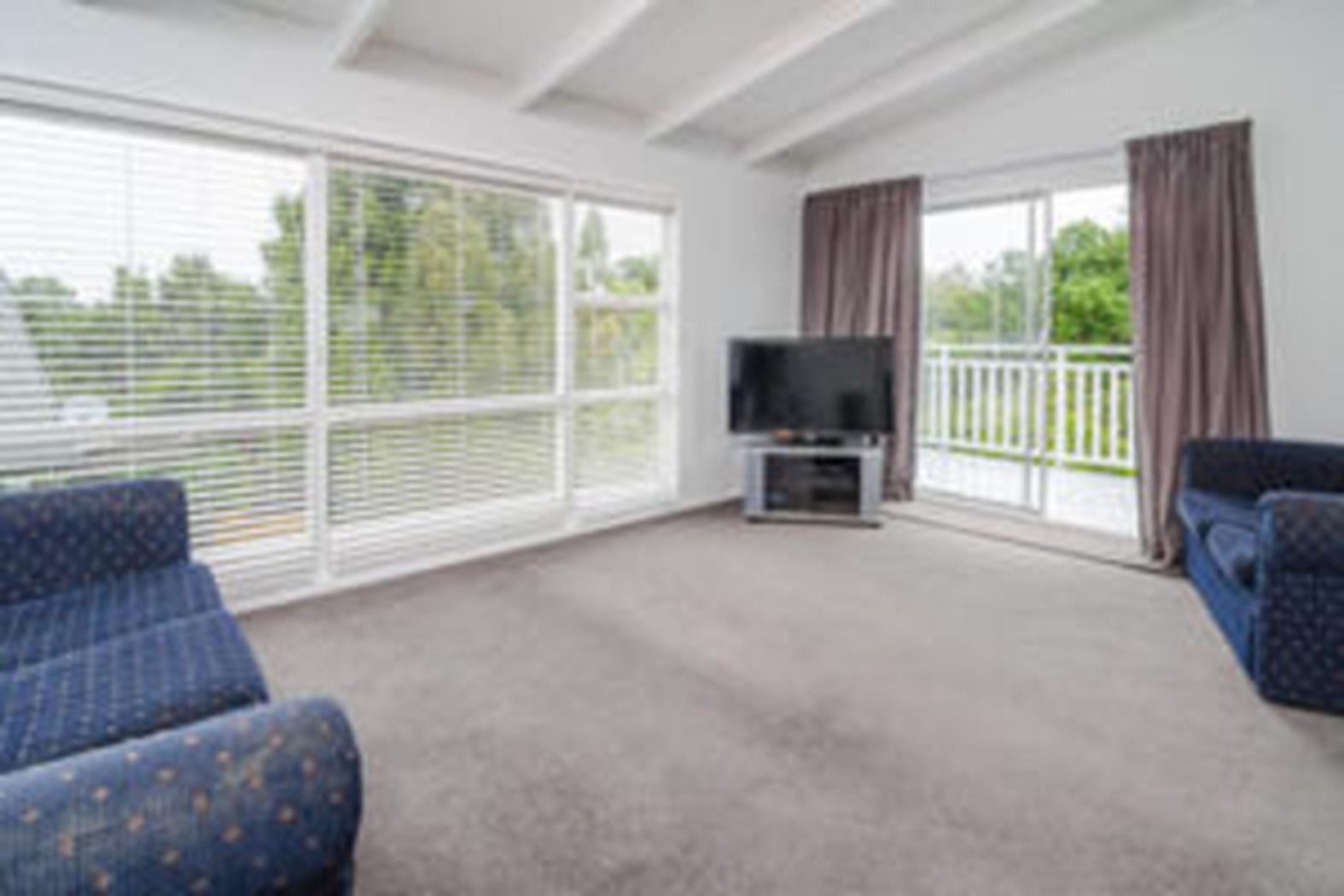 292 Beach Road, CAMPBELLS BAY, North Shore City