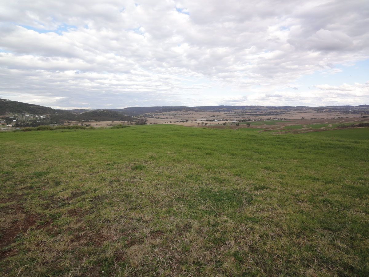 30 Manikato Drive, HODGSON VALE, QLD 4352