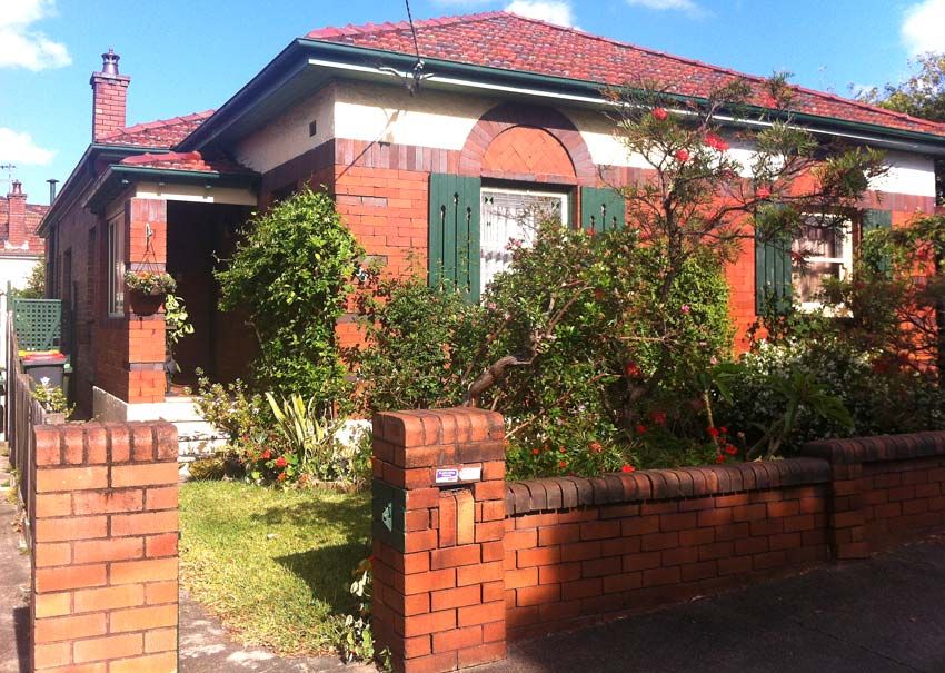 35 Woodbury Street, MARRICKVILLE NSW 2204