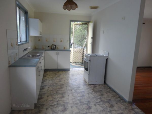 85 Windsor Place, DECEPTION BAY, QLD 4508