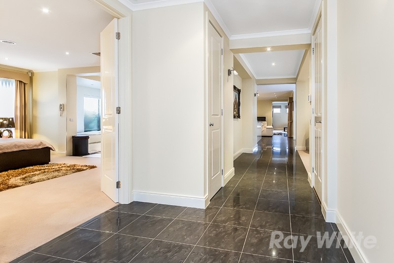 7 Viewpoint Place, BERWICK, VIC 3806