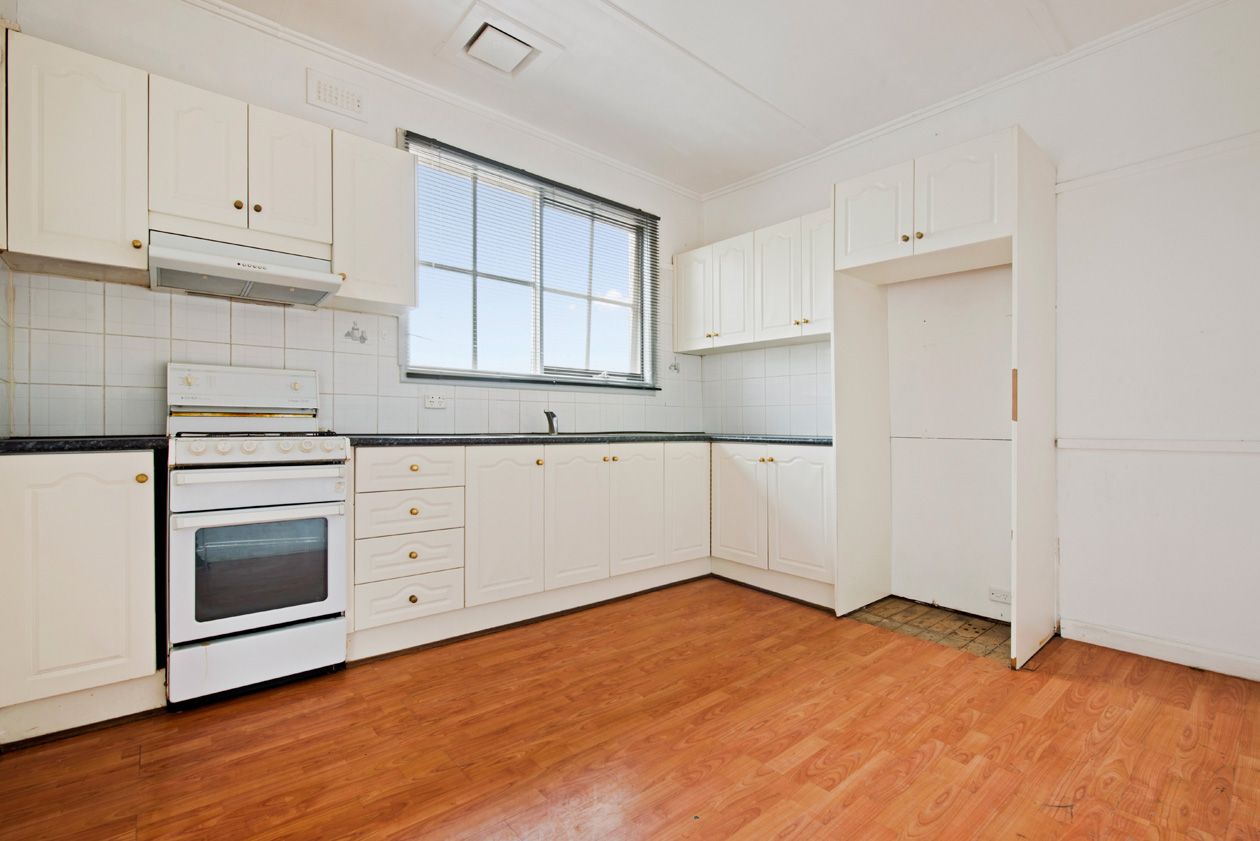 8 Winbirra Parade, ASHWOOD, VIC 3147